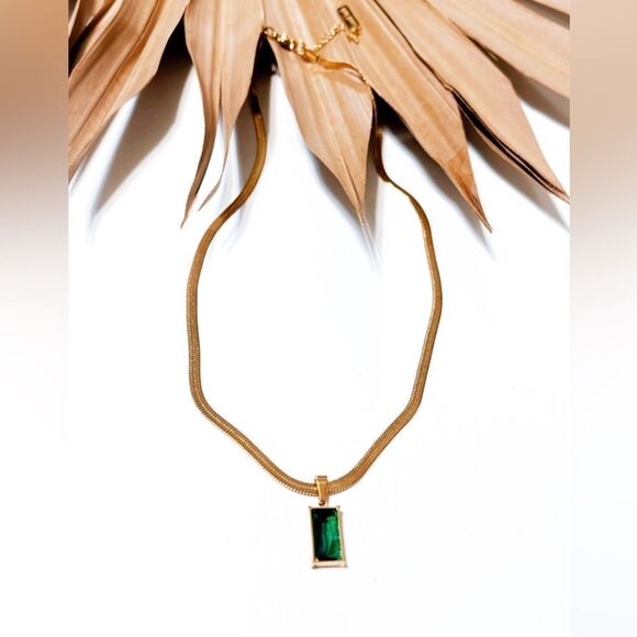 Anthropologie Gold Necklace with Green Pendant - Picture 1 of 3